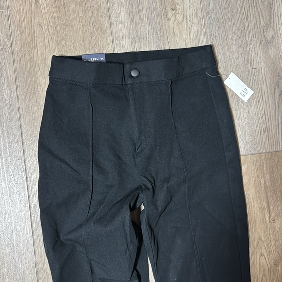NWT! GAP Black High Rise BiStretch Flare Pants - Size 2 Regular 🔹 - Picture 7 of 8